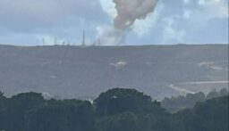 وسائل إعلام إسرائيلية: صاروخ بركان يستهدف موقع للجيش الإسرائيلي في الجليل الغربي
