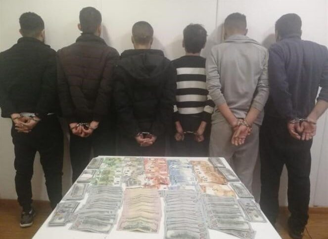 توقيف عصابة دخلت الى مدرسة بالكسر والخلع!