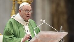 قداسة البابا: الشعوب الفقيرة لا تشارك إلا بنسبة ضئيلة في الانبعاثات الملوِّثة