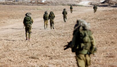 “إسرائيل” تعيد فتح أجزاء من غلاف غزة.. كانت مناطق عسكرية مغلقة