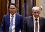 ما هدف زيارة الموفد الاميركي؟