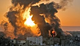 المكتب الإعلامي الحكومي في غزة: 30 شهيداً وعشرات الجرحى في حصيلة أولية لمجزرة الاحتلال في رفح