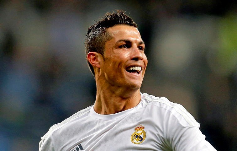 رونالدو يهنّئ ريال مدريد