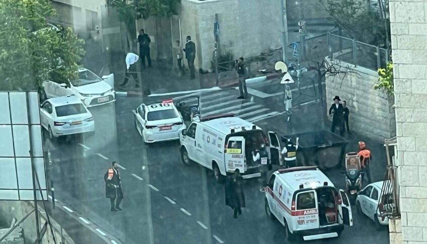 إصابة مستوطنَين بعملية دهس في القدس