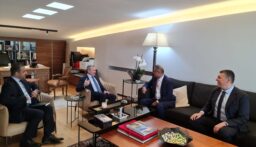 باسيل بحث في دارته مع سفير سلطنة عمان في بيروت بالتطورات السياسية في المنطقة والعلاقات اللبنانية العمانية
