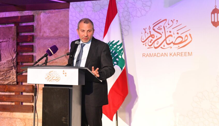 باسيل بحفل افطار في جبيل: التحدي كلبنانيين وميزتنا أن نعيش بتشارك فعلي من خلال المناصفة
