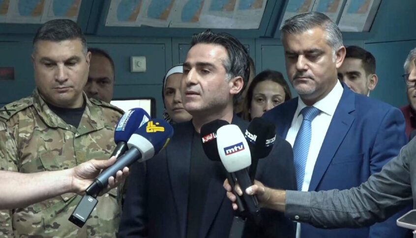 حمية اطلع على الأضرار في صور: توصلنا إلى إطار معين بشأن رفع الأنقاض ومسح الأضرار وإعادة الإعمار سيعلن عنه غدا للبدء بالتنفيذ