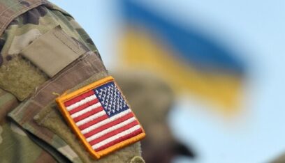 واشنطن تنظر في إرسال مستشارين عسكريين إضافيين إلى أوكرانيا