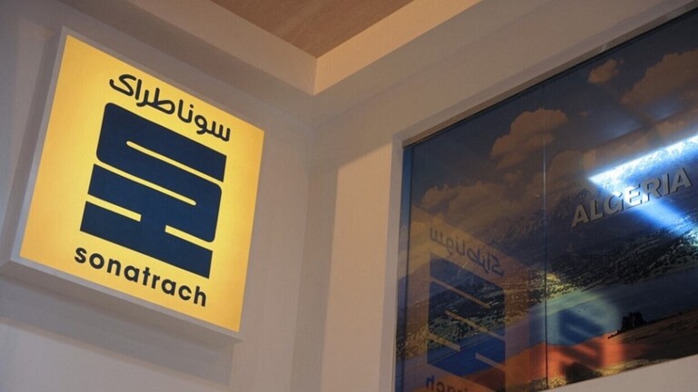“سوناطراك” الجزائرية و”إكسون موبيل” الأميركية توقعان اتفاق تعاون