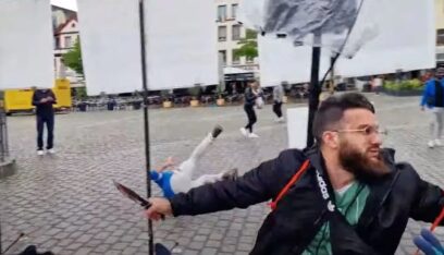 بالفيديو والصور: هذه تفاصيل حادثة الطعن أثناء تظاهرة في مدينة مانهايم الألمانية