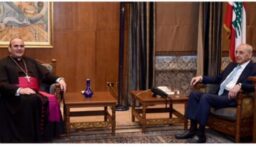 بري يعرض مع السفير البابوي للعلاقات الثنائية بين لبنان والفاتيكان