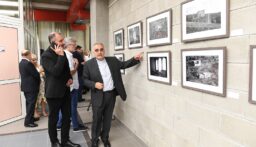 معرض صور للراحل الألماني ” هاينز غاوبي” في جامعة سيدة اللويزة
