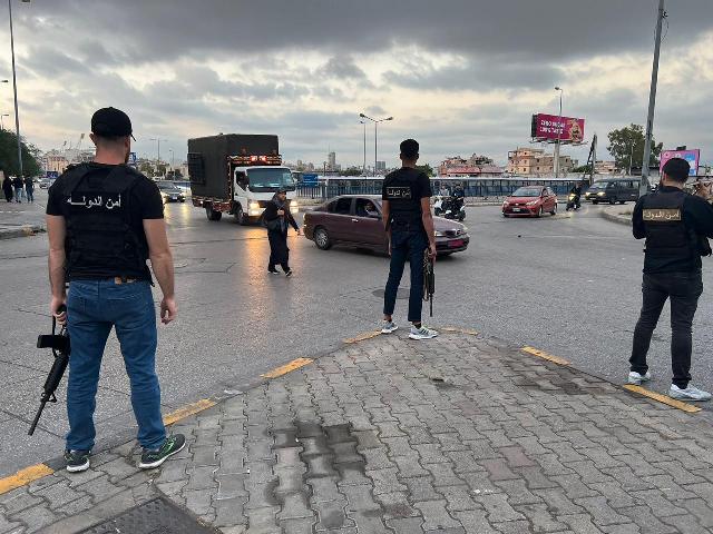 بالصور: أمن الدولة تنفذ خطّة لضبط وضع طريق المطار