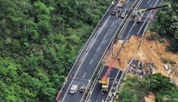 انهيار طريق سريع في جنوب الصين ومصرع 24 شخصاً على الأقل