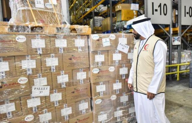 الهلال الأحمر الإماراتي يقدّم مساعدات طبية للبنان