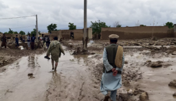 ارتفاع حصيلة ضحايا فيضانات أفغانستان إلى 315