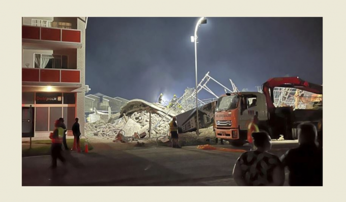 أربعة قتلى وعشرات العالقين تحت الأنقاض بانهيار مبنى في جنوب أفريقيا