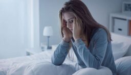 النوم المتقطع يزيد من خطر الانتحار
