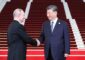 “فايننشال تايمز”: زيارة بوتين إلى الصين تُظهر أن التهديدات الأميركية مجرد أمنيات