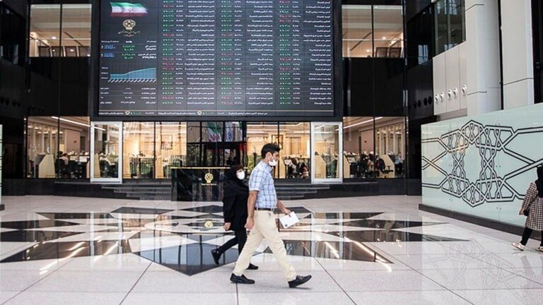 بورصة طهران تعلق تعاملاتها اليوم
