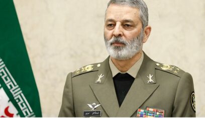 اللواء موسوي: الجيش الايراني على عهده للتضحية من اجل تحقق أهداف الدولة