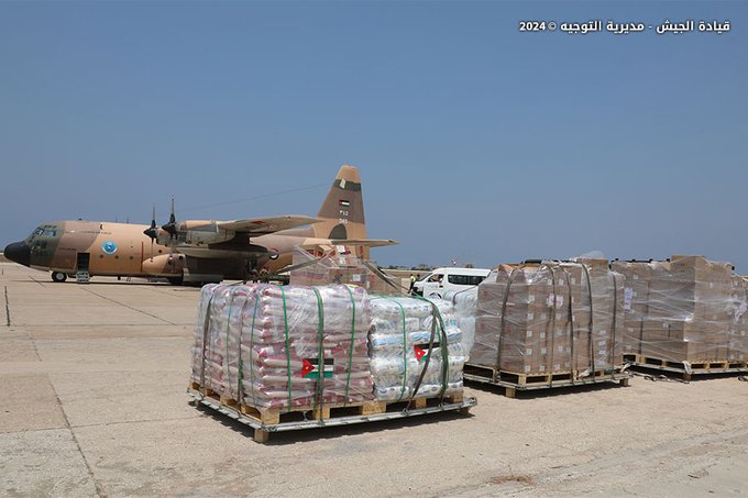 الجيش تسلم مساعدات مقدمة من الأردن