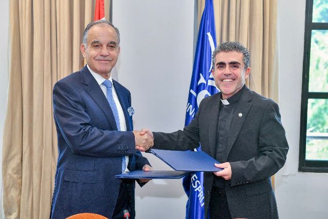 تعاون أكاديمي بين جامعة الروح القدس وصندوق تعاضد القضاة