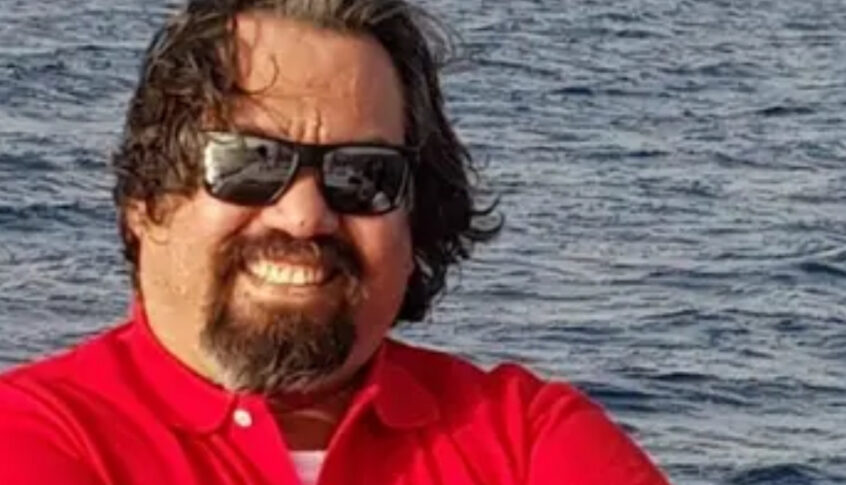 حادث مأساوي على متن طائرة مصرية… وفاة طيار اثناء الرحلة!