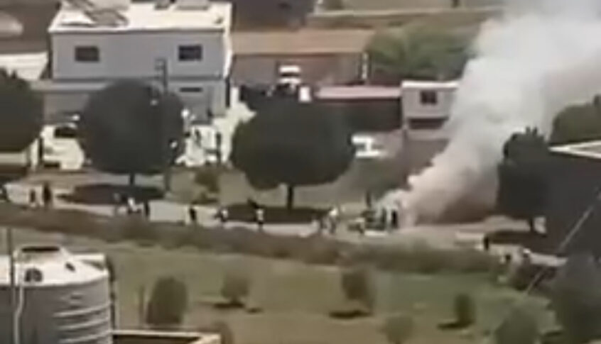 شهيد بالغارة المعادية التي استهدفت سيارة على طريق ديركيفا