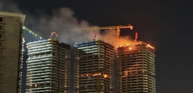 بالفيديو: حريق كبير في مشروع سكني قيد الإنجاز في أربيل