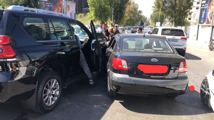 “التحكم المروري”: جريحان نتيجة تصادم بين 3 مركبات على اوتوستراد الناعمة باتجاه خلدة