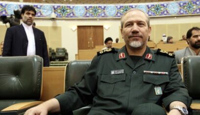 صفوي: يجب أن نزيد عمق دفاعنا الاستراتيجي إلى 5 آلاف كيلومتر خارج الحدود