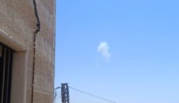 سقوط إصابات جراء استهداف العدو سيارة في شقرا – النبطية (الأخبار)