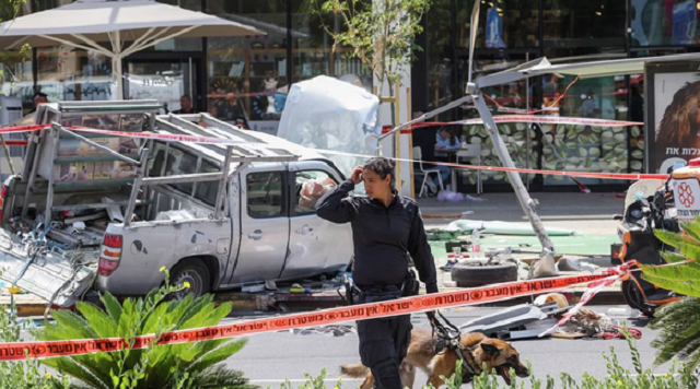 جيش الإحتلال يعلن إصابة 3 أشخاص إثر إطلاق نار في الضفة الغربية