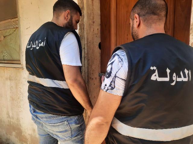 أمن الدولة تتابع حملات إخلاء النازحين السوريّين في الشمال