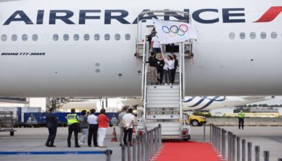 مطارات باريس تعلن الإضراب قبل أولمبياد 2024