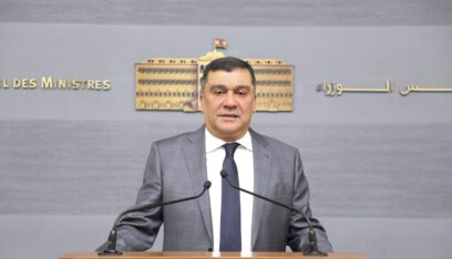 الحوت ينفي من السراي الحكومي ان يكون مطار رفيق الحريري قد تلقى اي تهديدات بأن هناك ضربة للمطار