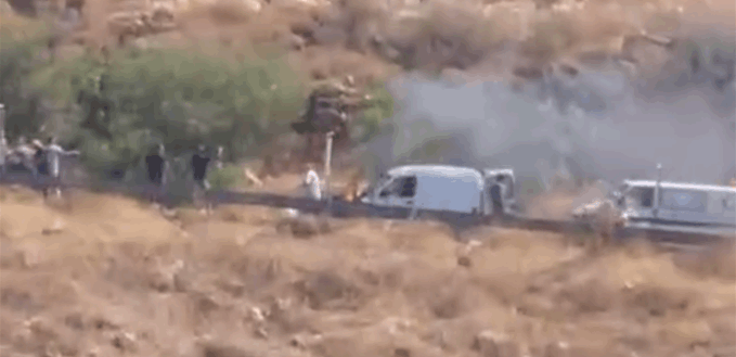 غارة على سيارة في جبال البطم