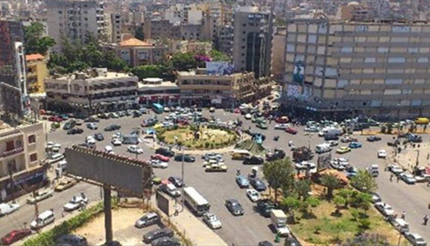 “التحكم المروري”: قطع السير عند ساحة النور طرابلس من قبل بعض المحتجين