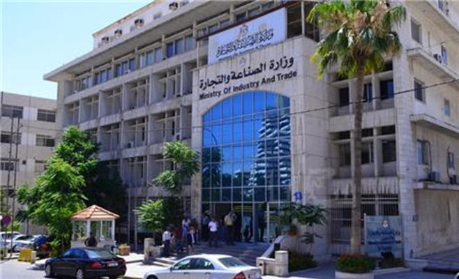 وزراء الزراعة والصناعة والاقتصاد أكدوا التزامهم الكامل بتحسين معيشة المواطنين