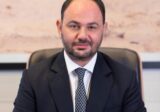 تعيين حكمت أبو زيد رئيس مجلس إدارة شركة “OMT”