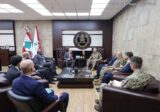 قائد الجيش بحث مع وزيري الدفاع والخارجية البريطانيين التطورات عند الحدود الجنوبية
