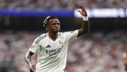 فينيسيوس يرد على إمكانية رحيله عن ريال مدريد