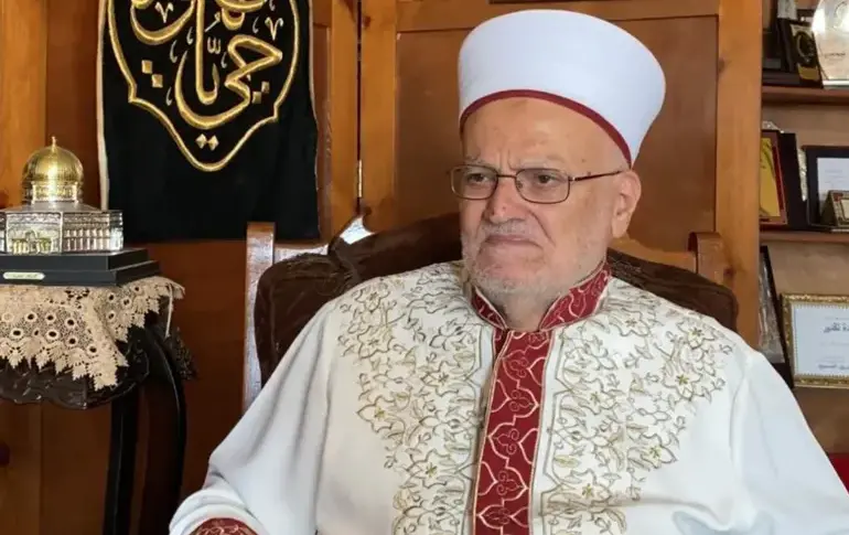الشرطة الإسرائيلية تقرر منع خطيب المسجد الأقصى من دخوله 6 أشهر