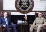 ميقاتي يلتقي الضباط: الشهادات التي قدمتموها على مذبحِ الوطن لم تكن يومًا إلا في سبيلِ رفعتِهِ