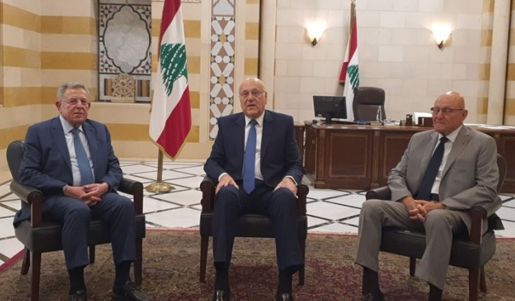السنيورة وسلام في السراي واستقبلهما ميقاتي