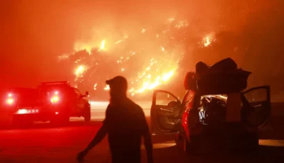 يديعوت أحرونوت: تجدد الحرائق في منطقة اللطرون قرب القدس والسلطات الاسرائيلية تدفع بطواقم الإطفاء إلى المنطقة