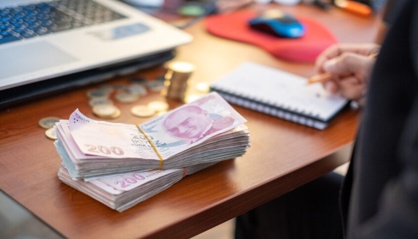 أميركا تهدد البنوك التركية بسبب تعاملها مع روسيا