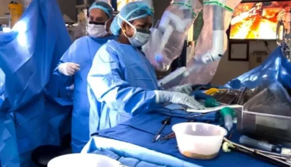 في السعودية.. أول عملية زراعة قلب كاملة بالروبوت في العالم