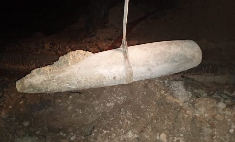 الجيش تمكن من سحب وتفكيك صاروخ يزن طنًّا من وسط طريق عام حاصبيا